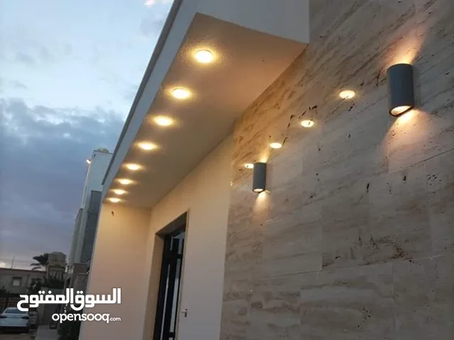 285 m2 3 Bedrooms Villa for Sale in Benghazi Al-Sayeda A'esha