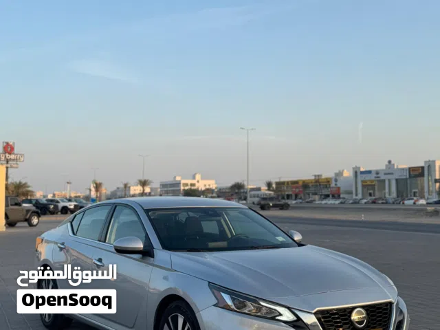 التيما 2022 أقتصادية جدًا SV بسعر مغري قابل للتفاوض