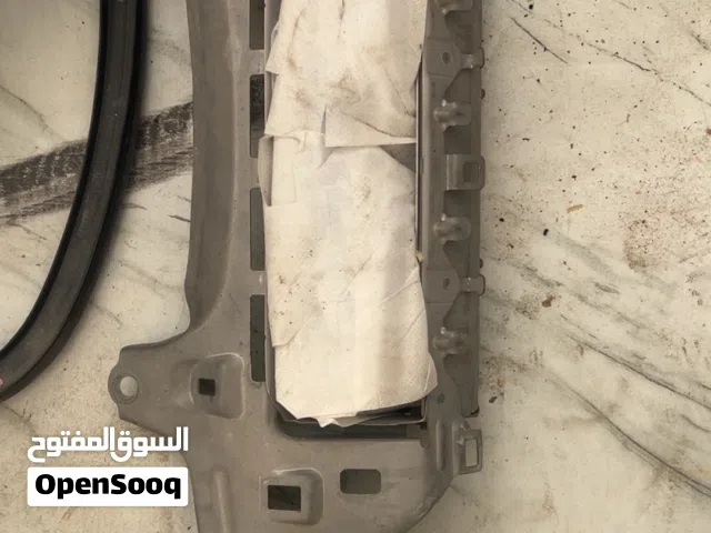 قطع غيار لكزس Isf 2008