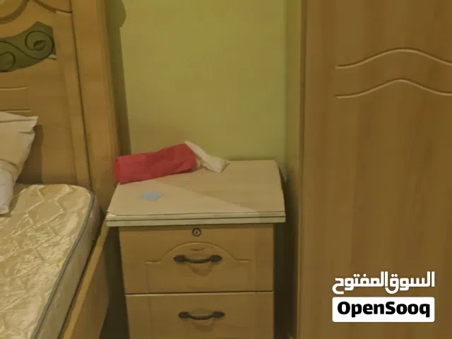 غرفة نوم مستعملة