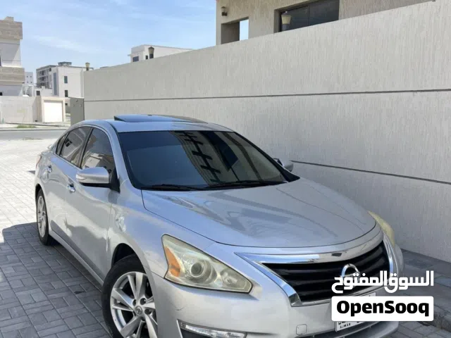 2013 نيسان التيما SV