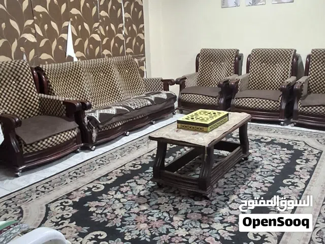 شقه للايجار مفروش من المالك ميامى ش الارمن الموازي ش 45 الرئيسي خطوات للبحر وجميع المواصلات مكان راق