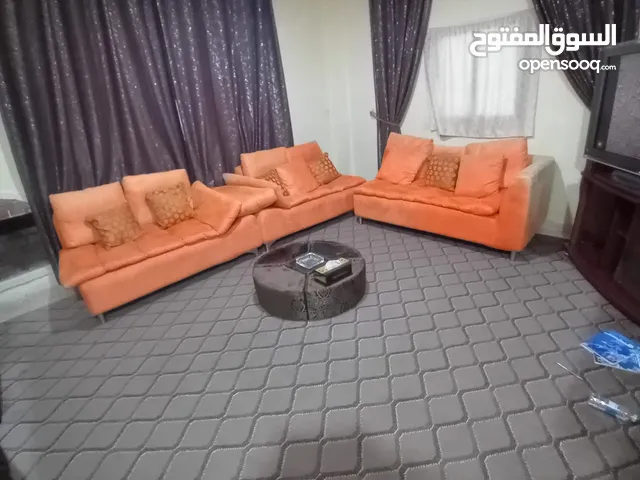 طقم كنب مستعمل بحالة جيدة