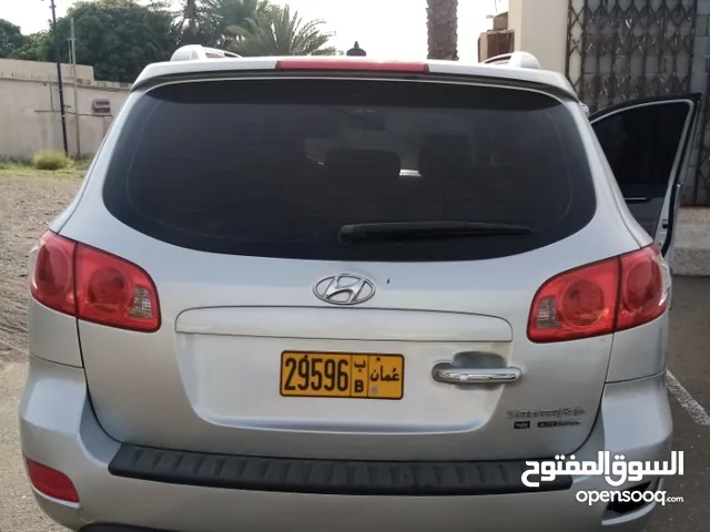Hyundai Santa Fe GL in Al Batinah