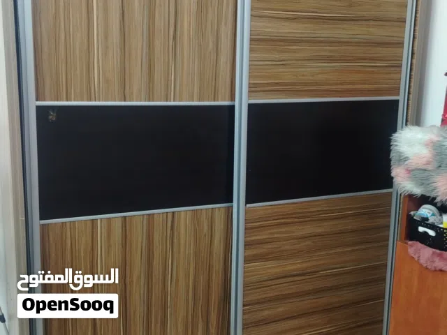 خزانه طابقين 6 ابواب بالاضافه لخرانه شبابيه بابين سحاب