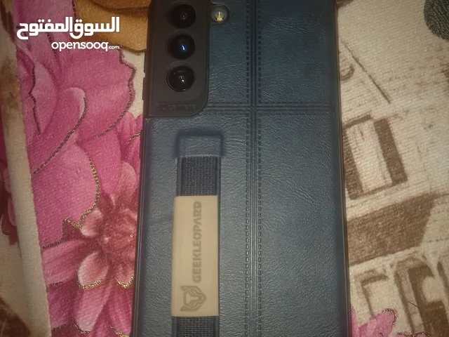 Samsung Galaxy S21 256 GB in Qasr Al-Akhiar