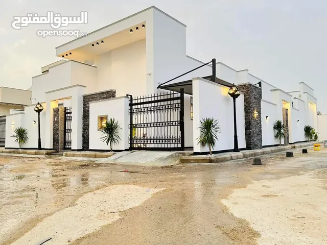 224 m2 3 Bedrooms Villa for Sale in Tripoli Ain Zara
