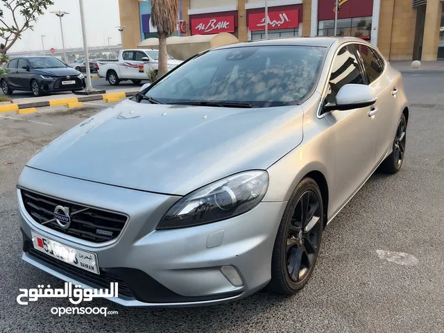 VOLVO 2015 Excellent Condition