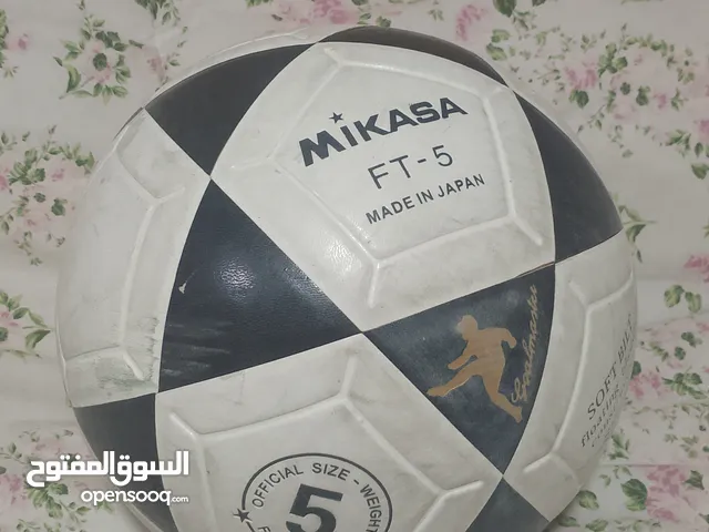 كورتين ماركات عاليه جدا وبحاله جيده