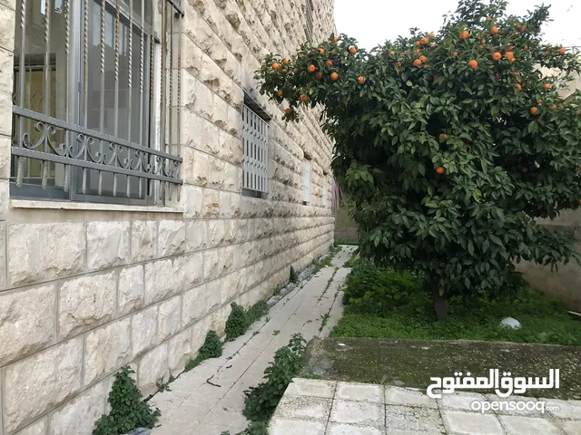 370 m2 3 Bedrooms Apartments for Rent in Amman Jabal Al Hussain