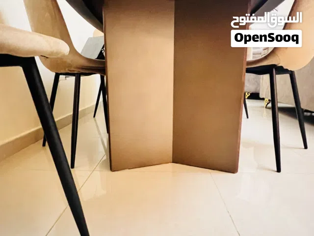طاولة سفرة خشب طبيعي من بان الامارات