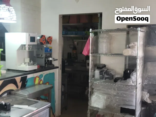 محل بابين للبيع في بني ياس غرب ( كافيه سابقا )