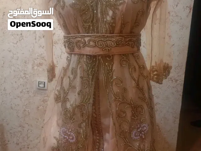 قفطان للبيع تع عروسة جديد
