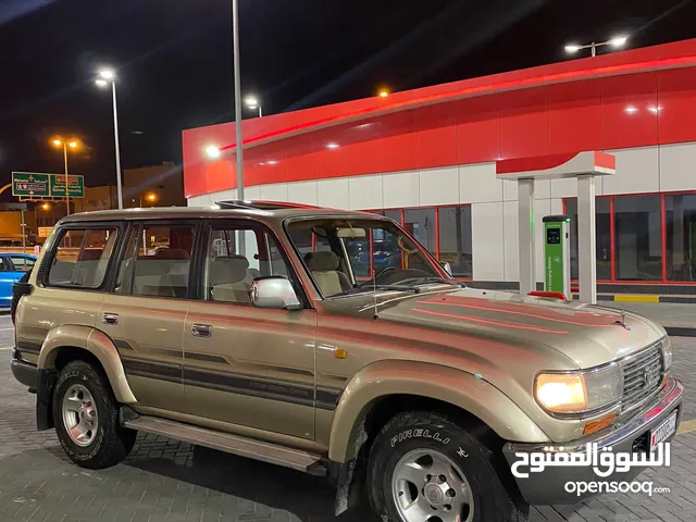 Toyota Land Cruiser GR in Northern Governorate