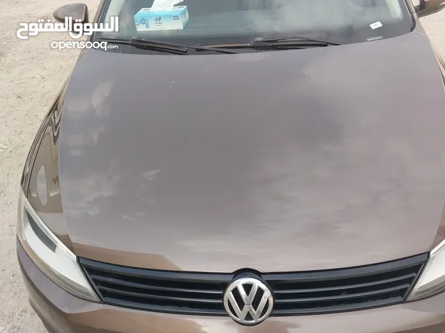 Used Volkswagen Jetta in Abu Dhabi