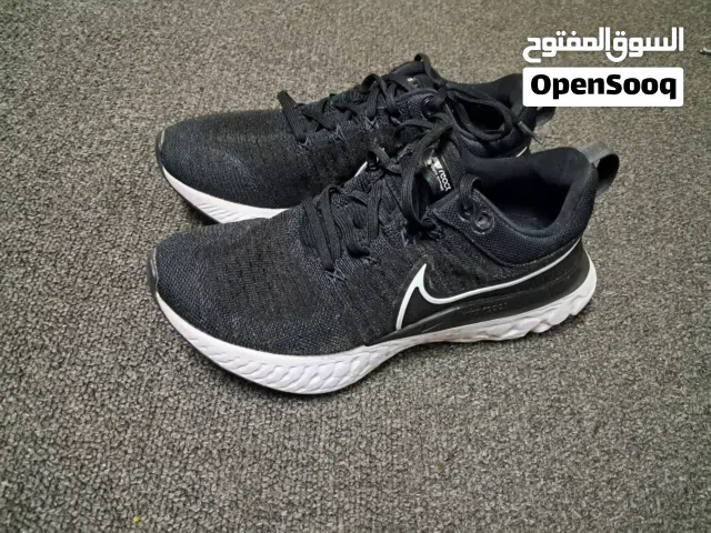 Original Nike shoes No 39