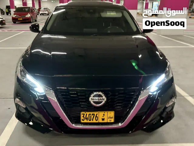 Used Nissan Altima in Al Batinah