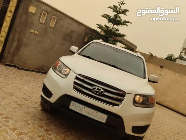 Used Hyundai Santa Fe in Tripoli