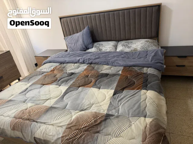 غرفة نوم مستعملة قليل جدا من شركة استقبال