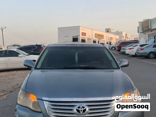 2005 تويوتا افالون Limited