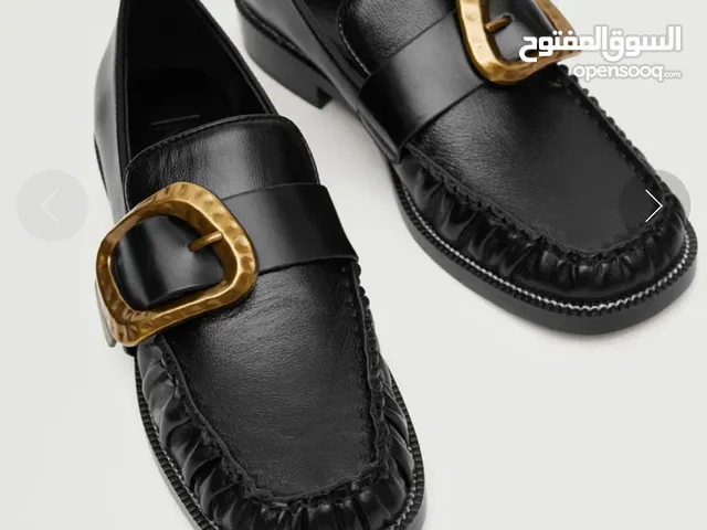 حذاء نسائي جديد جلد طبيعي ماركه mango مقاس 39
