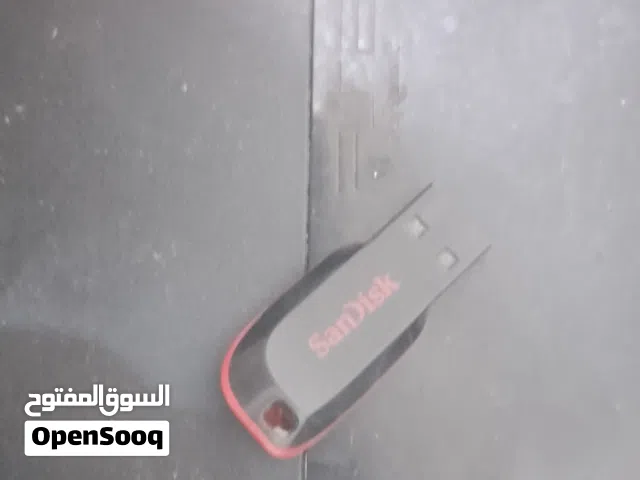 بلي ستيشن 2 مع أربع يدات أقرء الوصف