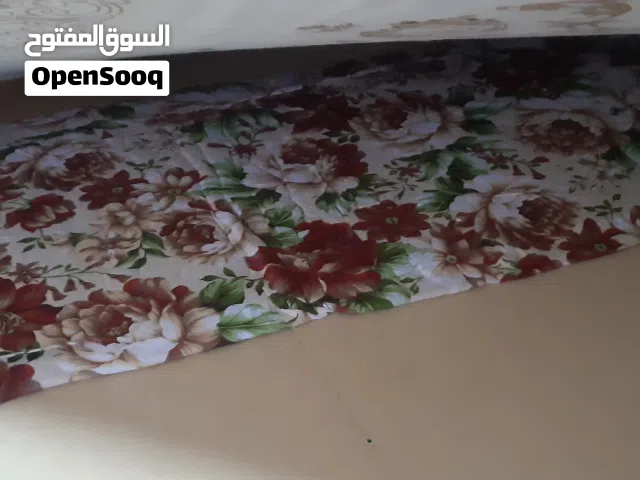 سرير نفرين جديد ماصر له يوم1 مابيه ذره زنجر تعال شوف بعينك للبيع سرير نفرين بتصميم أنيق وعصري