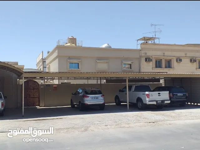 400m2 5 Bedrooms Townhouse for Sale in Al Ahmadi Riqqa