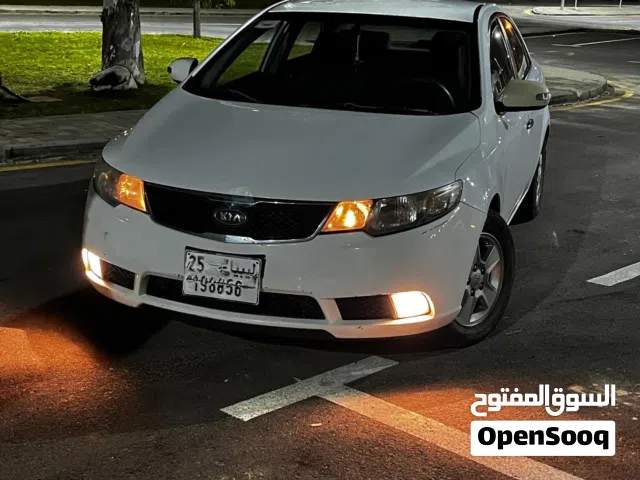 Used Kia Cerato in Tripoli