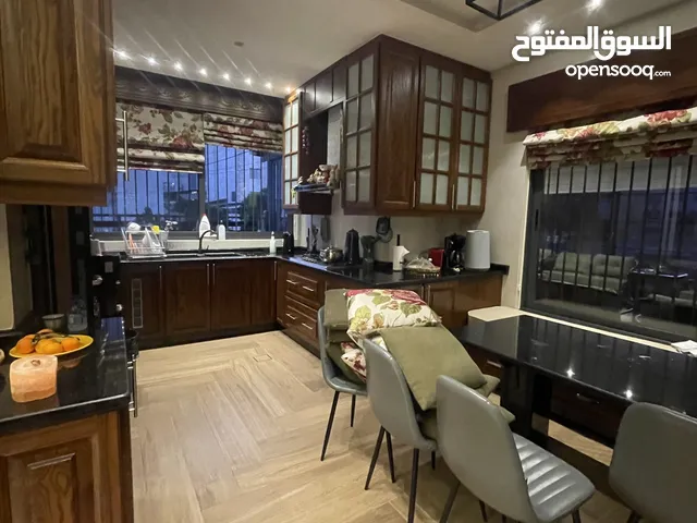 233 m2 3 Bedrooms Apartments for Sale in Amman Deir Ghbar