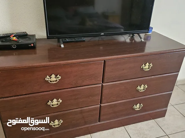 دولاب خزانه باب المنيوم سجاد صيني تحف