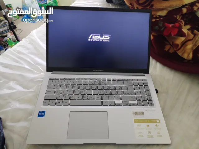 Asus vivobook i5 barely used condition like brand new no problem everythink is ok