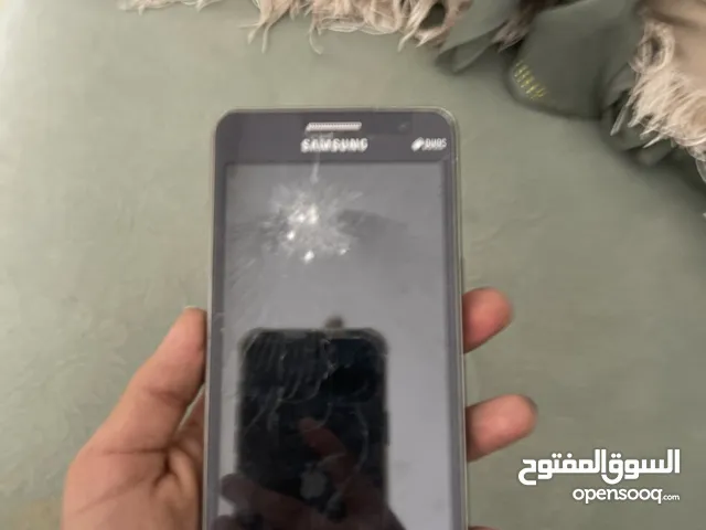 Samsung Galaxy Ace 4 64 GB in Sharjah