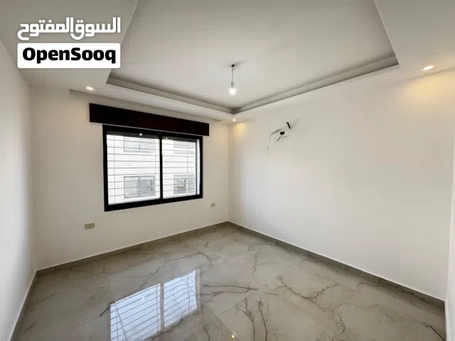 شقه شبه ارضي للبيع في دير غبار قابله لأقساط بسعر مغري جداا بمدخل مستقل مواصفات رويل