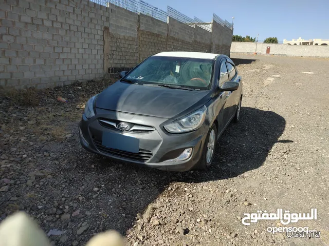 هونداي اكسنت 2012
