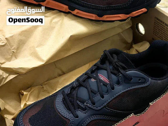 seafty shoes/red wing