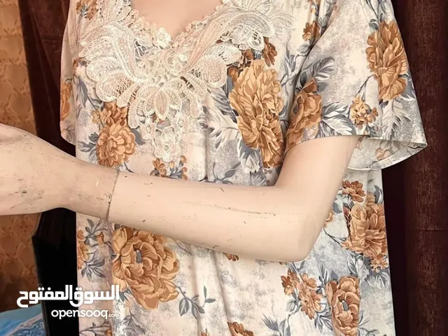 تصفية ملابس صيفية نساء جملة فقط