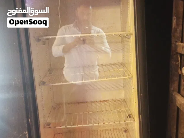 ثلاجة عرض شغاله 100٪  ما بدها ولا اشي