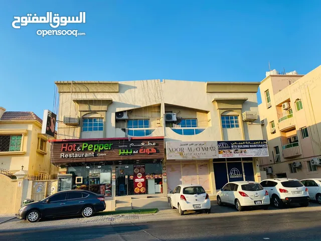 z9 بنايه للبيع بالروضه 3 -شارعين وسكه مساحه 7200 قدم -الدخل السنوي 8.8 % -تملك للجميع