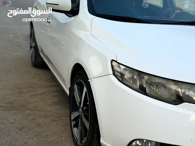 Used Kia Cerato in Al Anbar