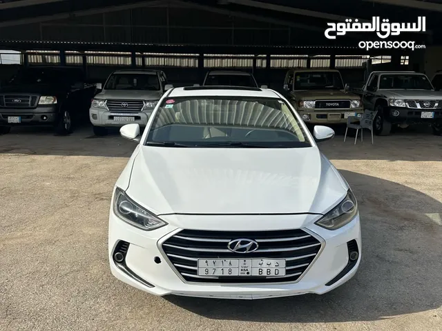 Hyundai Elantra GL MID in Jeddah