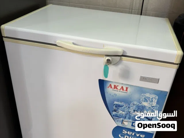 فريزر شبه جديدة يابانية للبيع