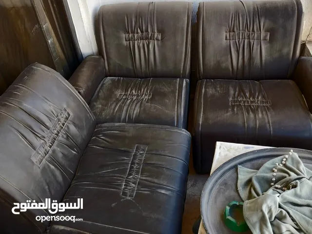 صالون مكتب جلد كنبة 3 و2 كرسي