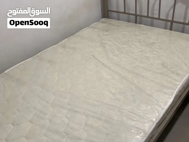 سرير حديد 190 فى عرض 150 + مرتبه طبيه