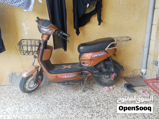دراجه شحن نضيفه واي عطل مابيه 6 بطاريات دراجه شغاله واي عطل مابيه مكاني بصره السعر خاص حيانيه ......