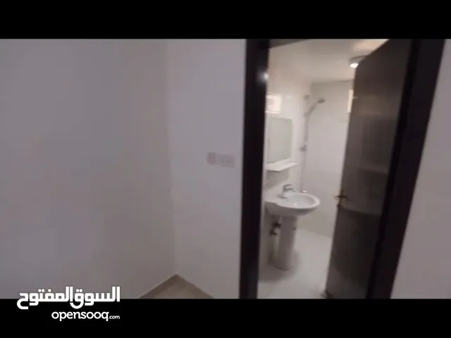 500 m2 3 Bedrooms Apartments for Rent in Kuwait City Surra