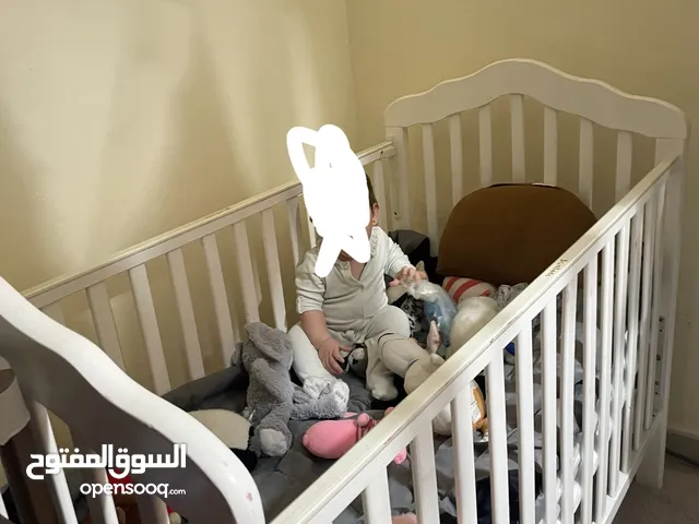 Baby crib with mattress