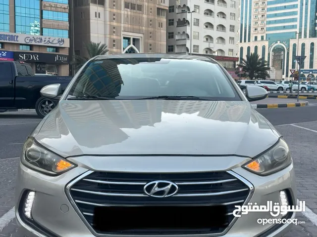 Hyundai Elantra 2017, excellent special specifications.You don't need to put an extra dirham see the