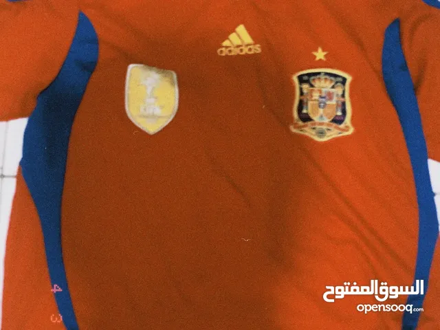 تيشيرت منتخب اسبانيا نادر 2010 اصلي في حاله جيده Spain 2010 world cup jersey rare
