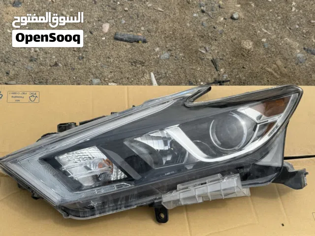 Nissan maxima (2016-2018) both headlights for sale (LED)